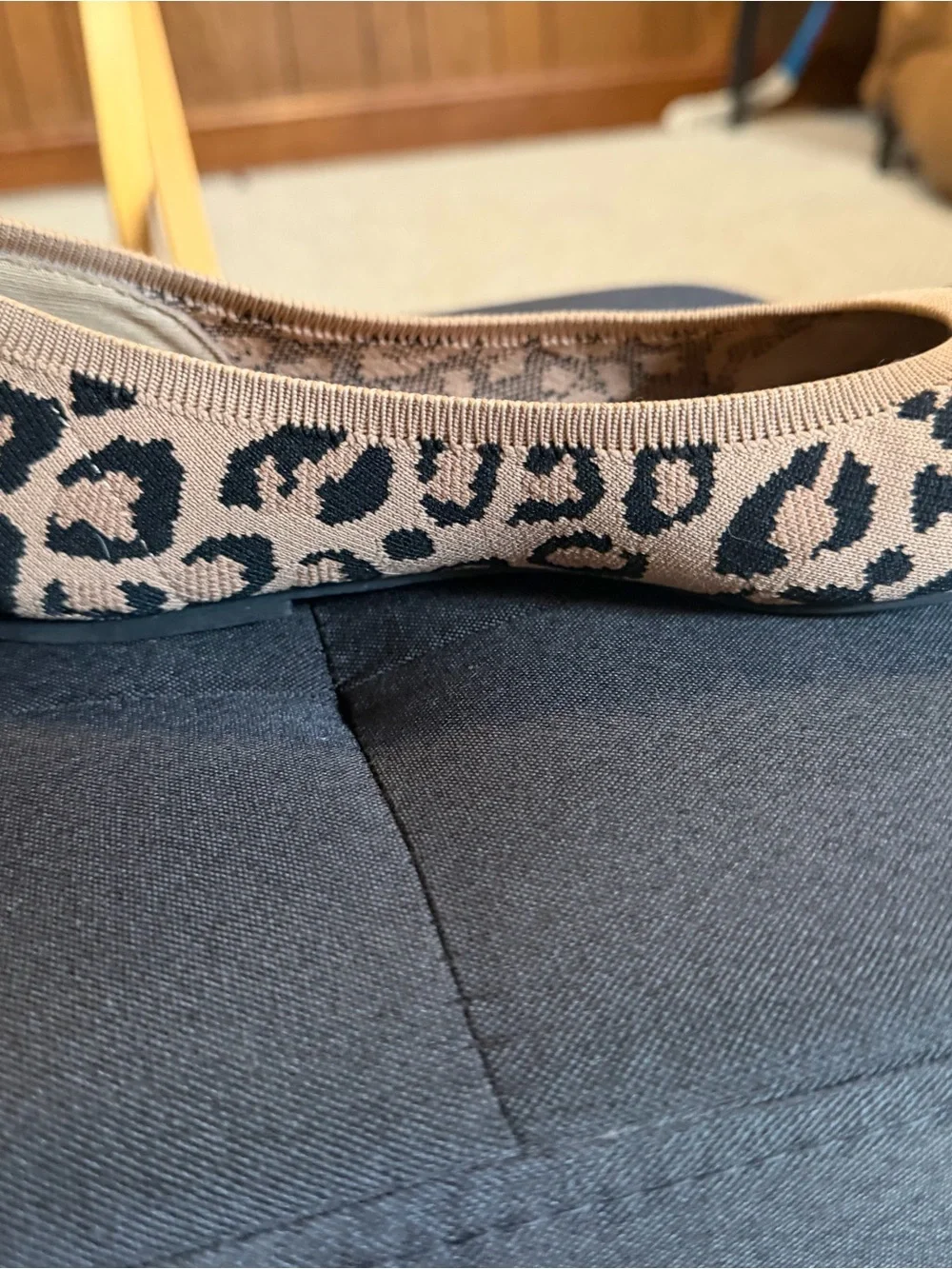 Old Navy Leopard Pointed-Toe Flats - Picture 12 of 15